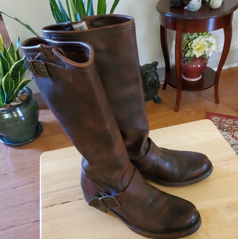 COPY - Frye Boots Ladies Size 7